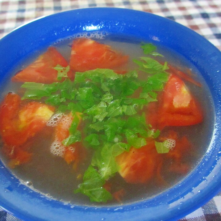 セイゴのアラの梅シソトマトスープ
